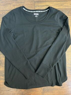 Duluth Trading Co Noga Classic Black Long Sleeve Tee